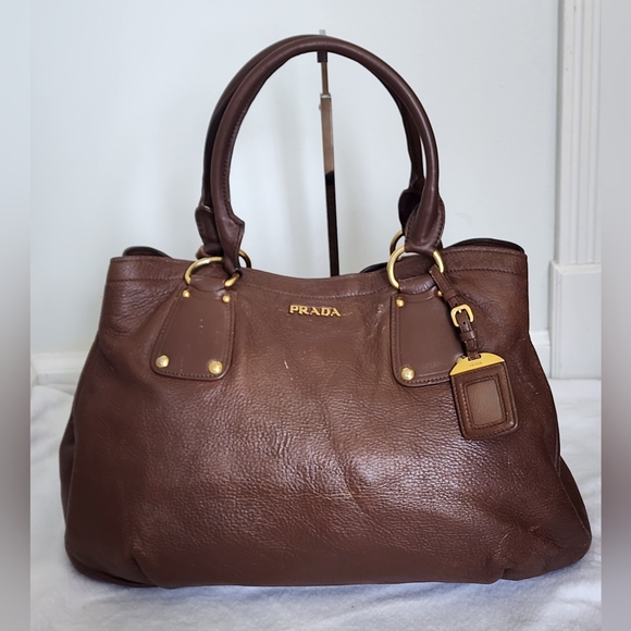 Prada Vitello Daino Tote - Picture 1 of 16